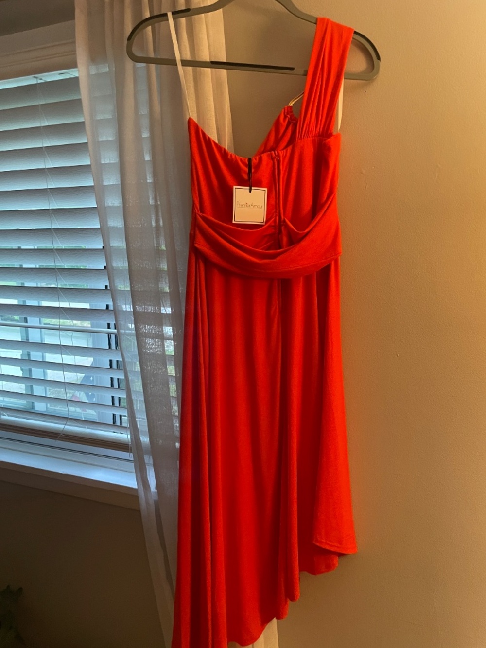 Dress - Picture 3 of 5